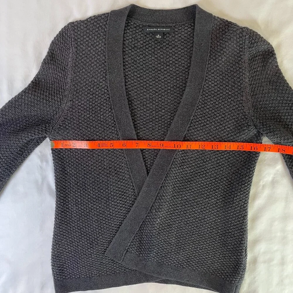 Banana Republic Size S Waffle Knit Cotton Cardigan Gray Open Front Long Sleeves - Picture 5 of 10